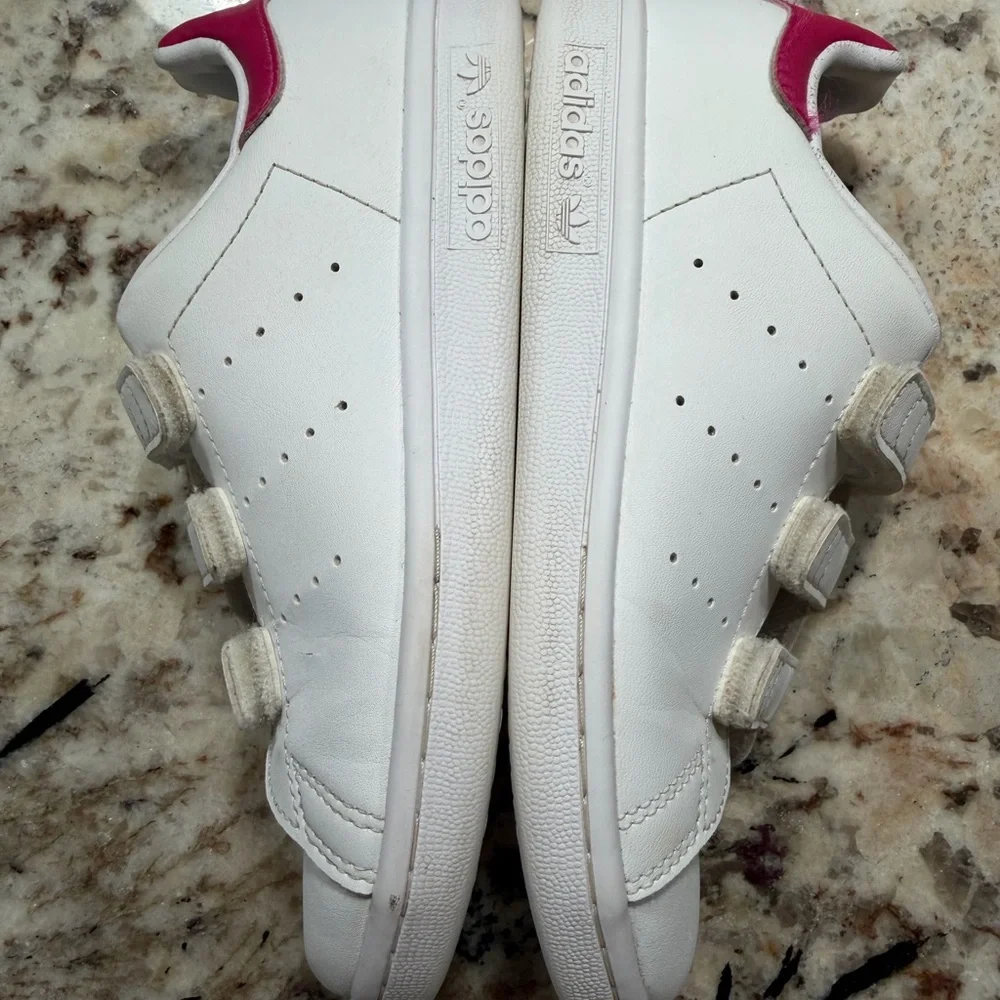 Adidas Girl White Sneakers with Pink Details - Picture 5 of 10
